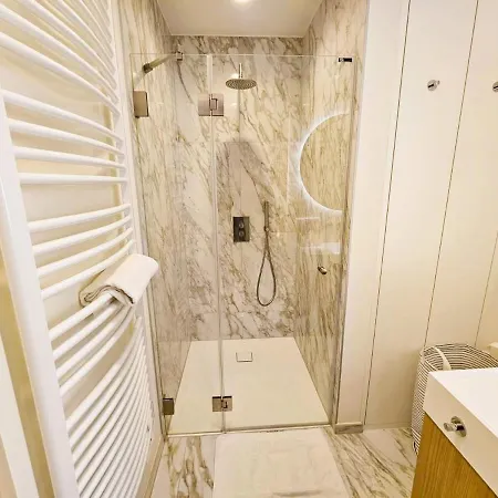 Апартаменты Cosy Terrace Close To Center-limp11 Люксембург