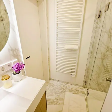 Appartamento Cosy Terrace Close To Center-limp11